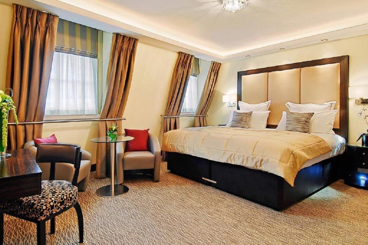 Montcalm Mayfair, Autograph Collection London Ngoại thất bức ảnh A room at the Mandarin Oriental, Munich
